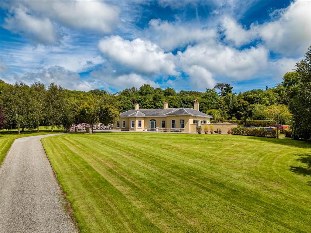 Woodview House, Ballydavid