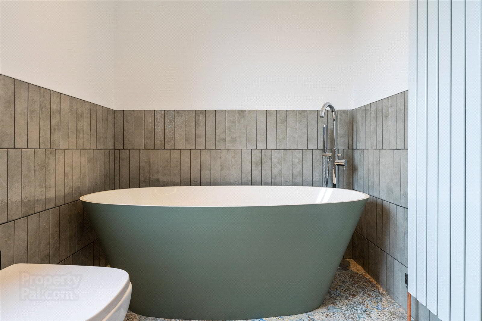 81 Barban Hill 23 of 39