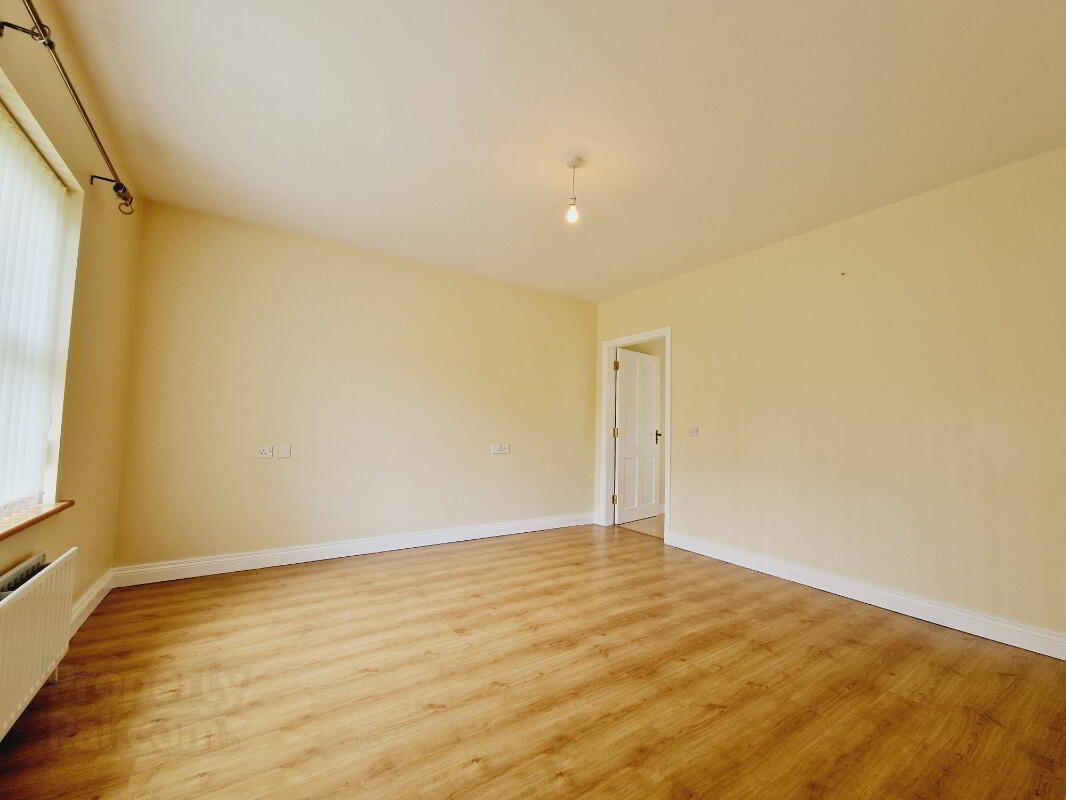17 Barony Road 12 of 19