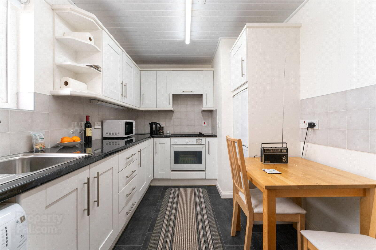 Flat 14 O'Neills Place, 17-25 Church Road 10 of 22