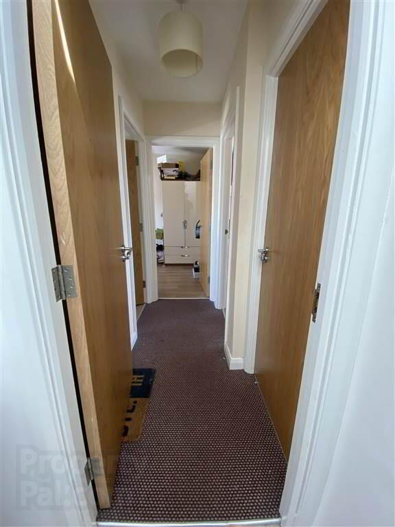 Flat 4, 78 Fitzroy Avenue 10 of 10