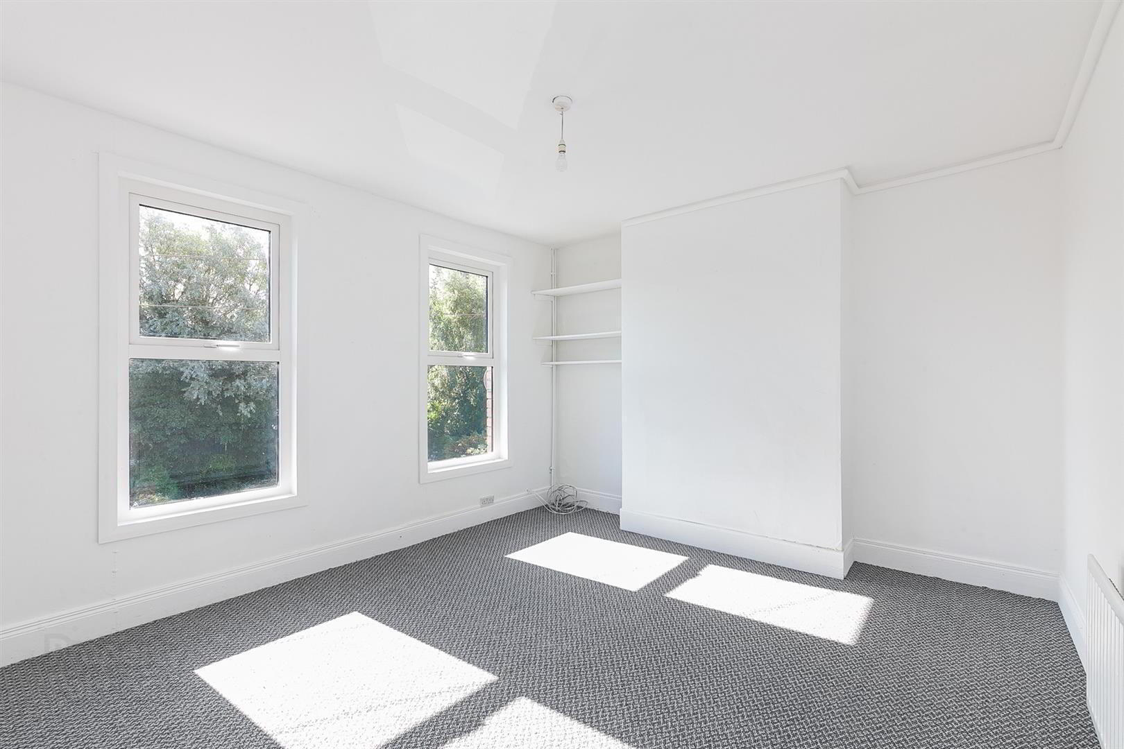 Loughview Terrace, 162 Glenville Road 6 of 19