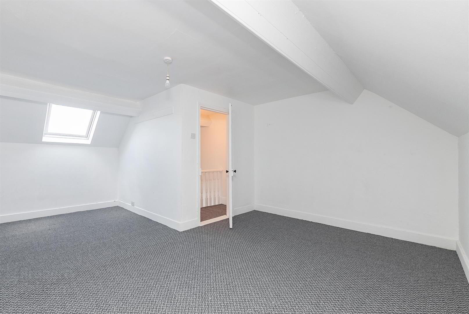 Loughview Terrace, 162 Glenville Road 18 of 19