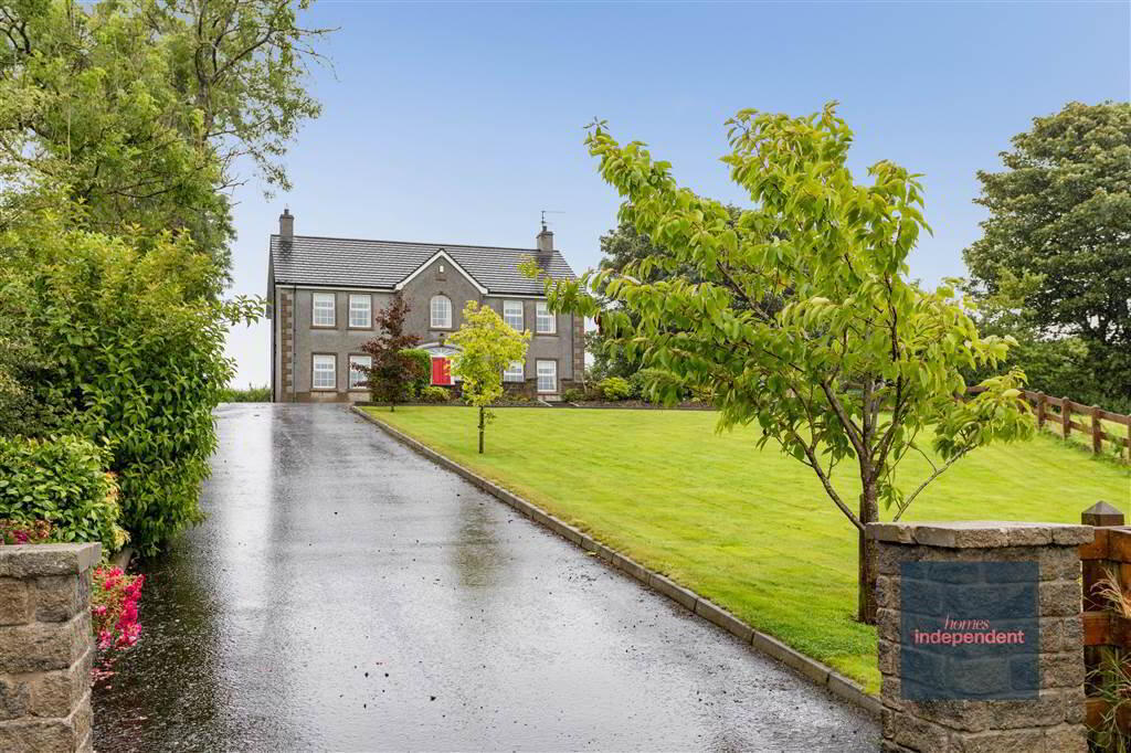 45b Clonkeen Road