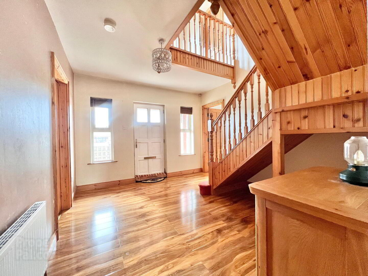 property description image