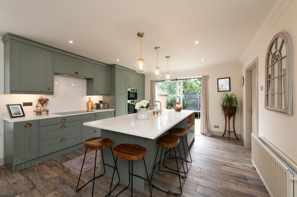 49 Mount Pleasant Road 4 of 32
