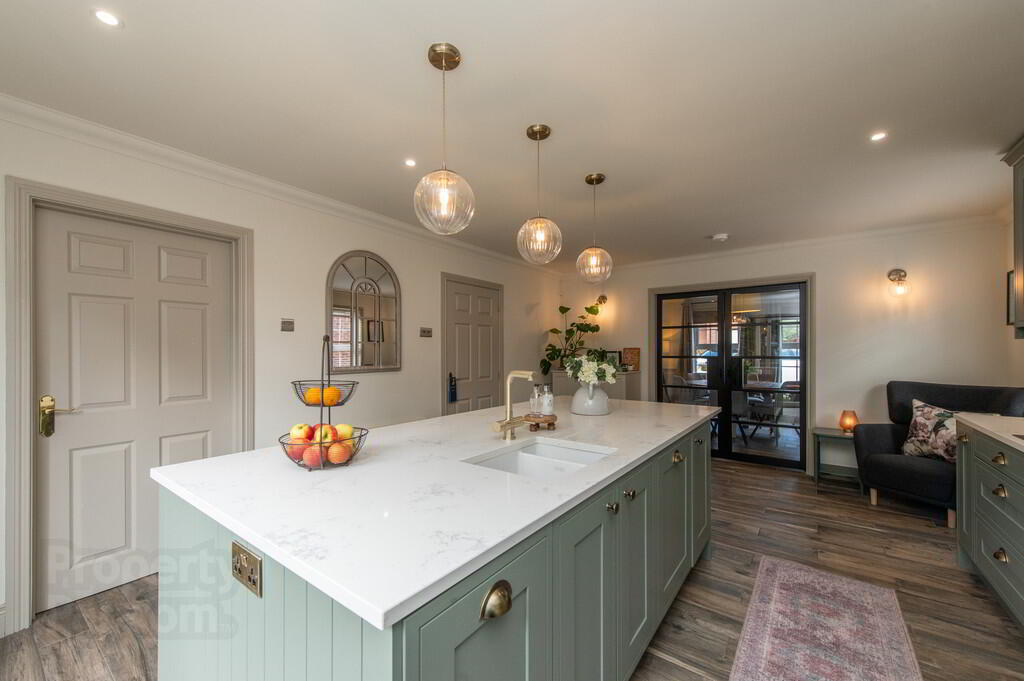 49 Mount Pleasant Road 7 of 32