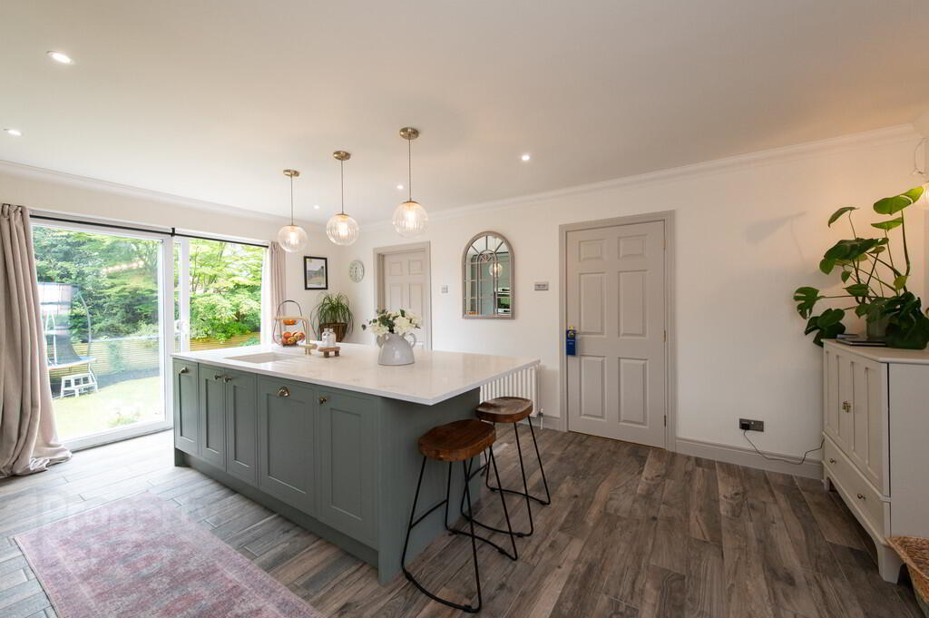 49 Mount Pleasant Road 5 of 32