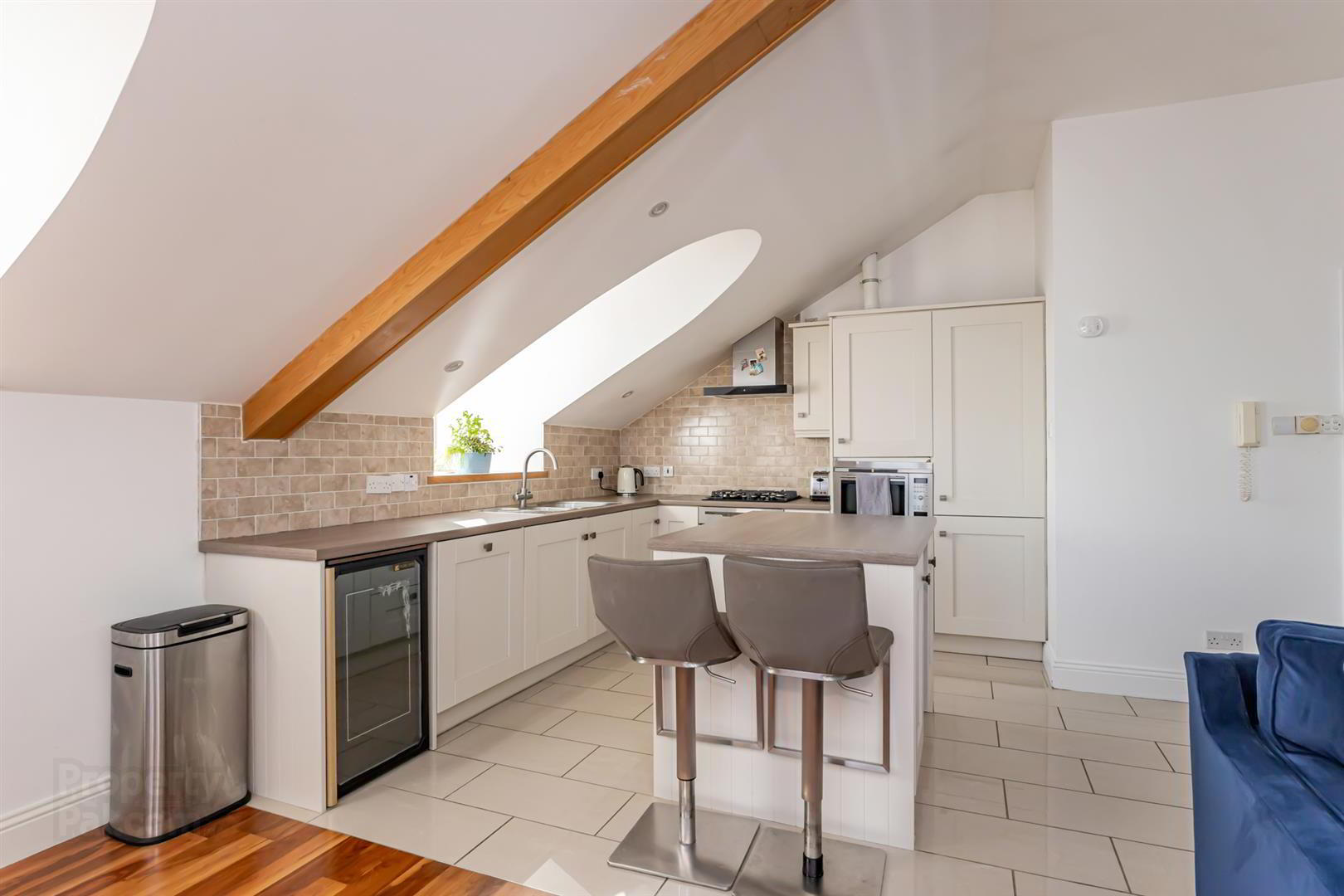 54 Glenmore House 14 of 25