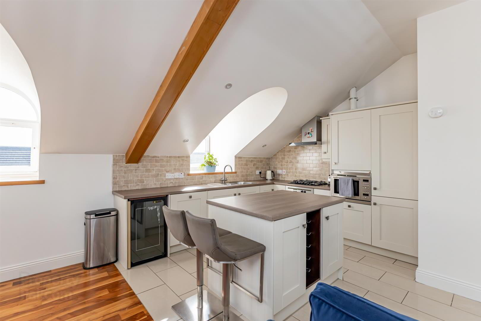54 Glenmore House 16 of 25