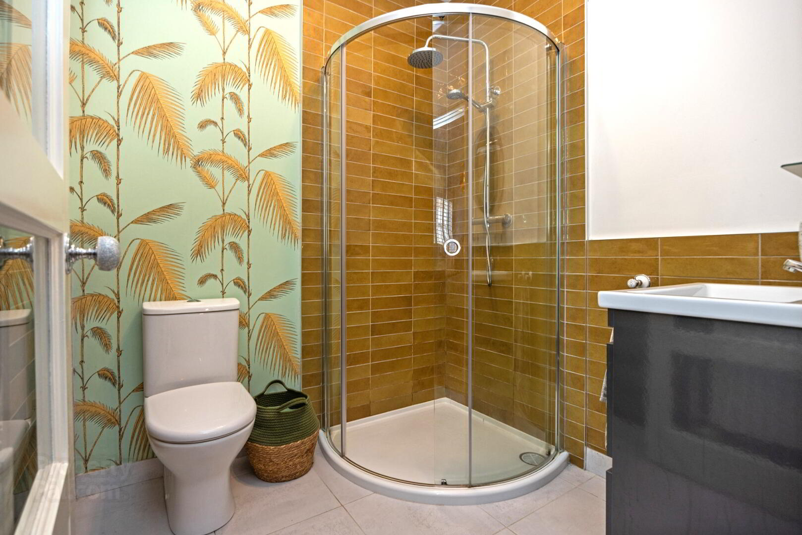 The Mews House, 31a Lisburn Street 8 of 33