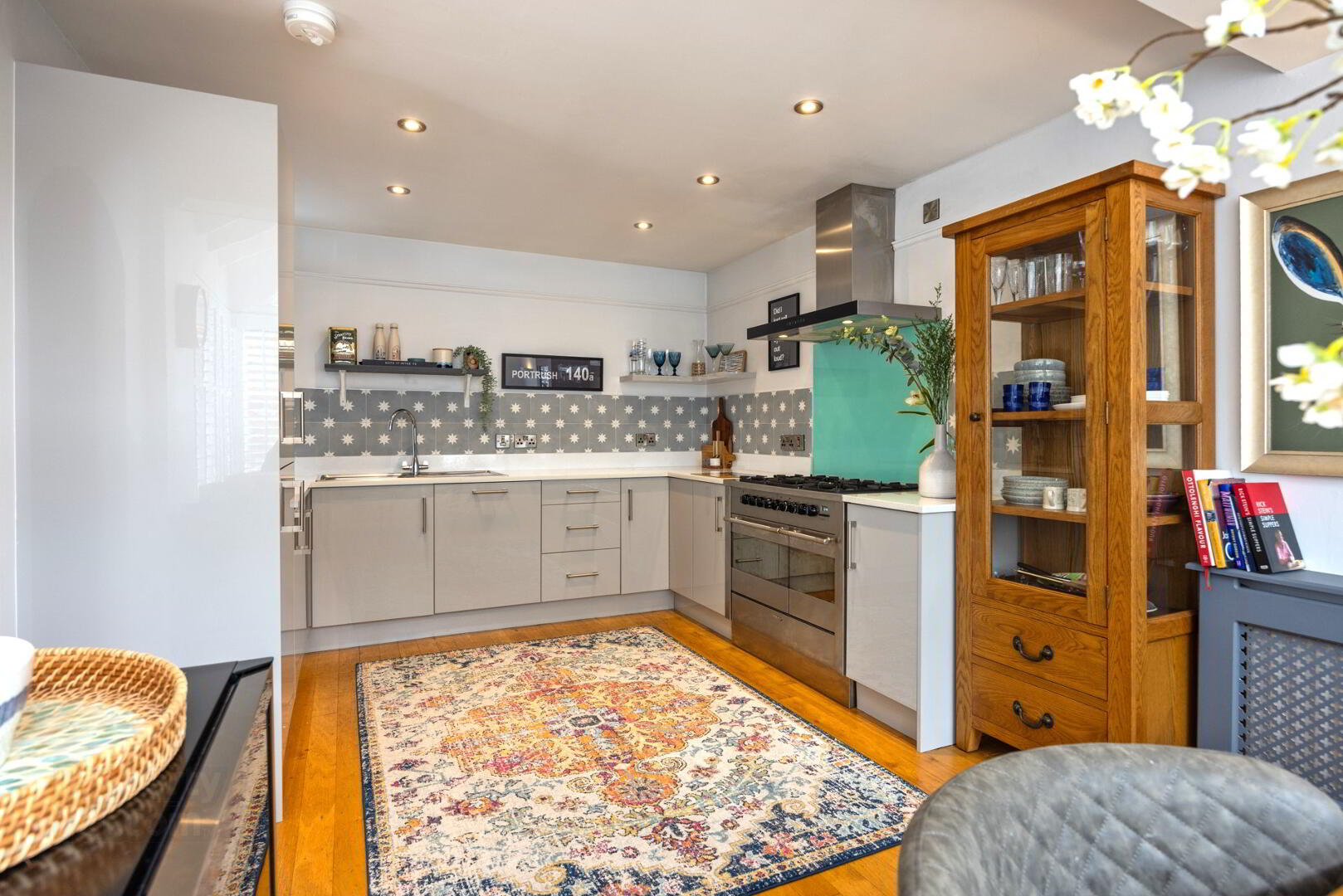 The Mews House, 31a Lisburn Street 25 of 33