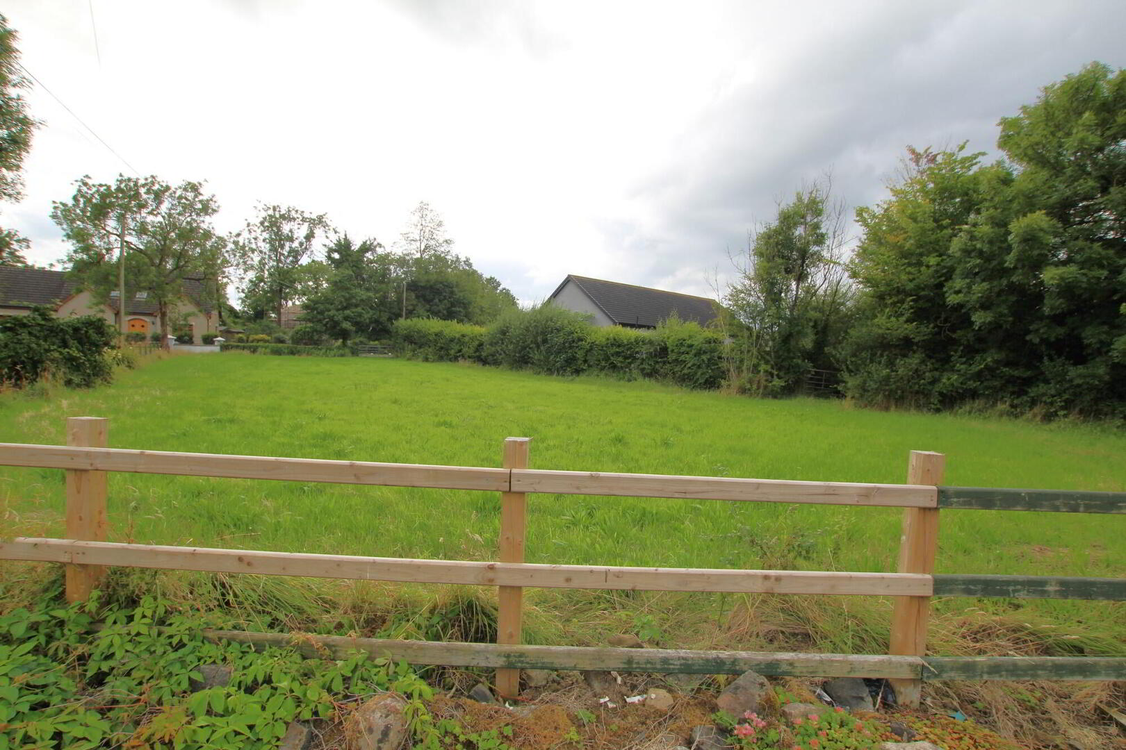 Moss Cottage, 61 Annesborough Road 27 of 28