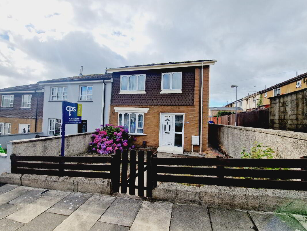 288 Ballycolman Estate 3 of 15