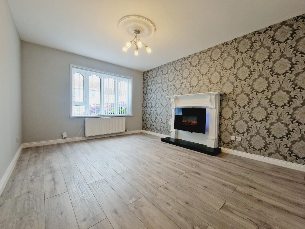 288 Ballycolman Estate 8 of 15