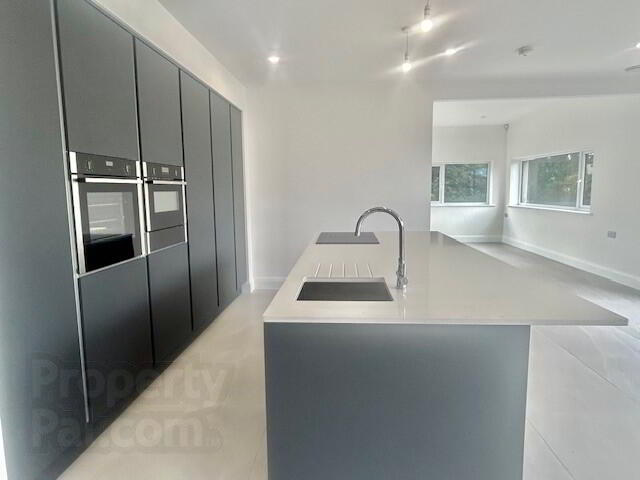 The Qube, Hazelwood Avenue 15 of 39