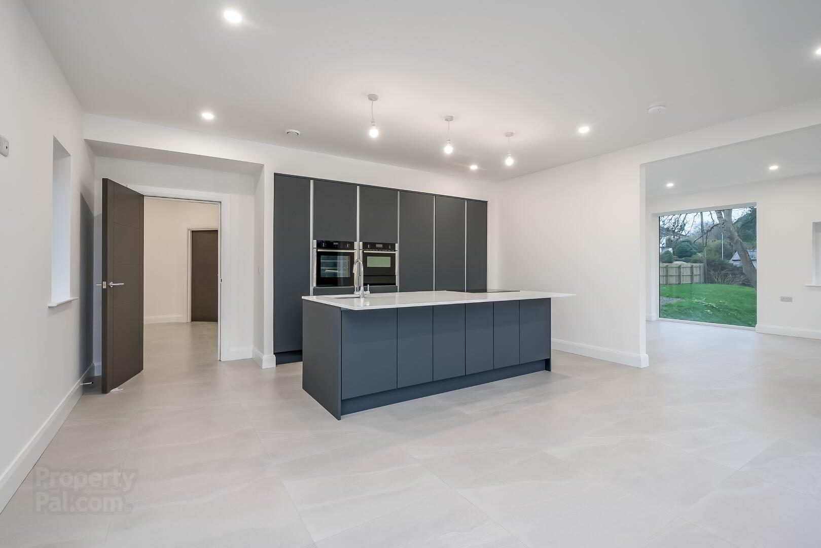 The Qube, Hazelwood Avenue 10 of 39