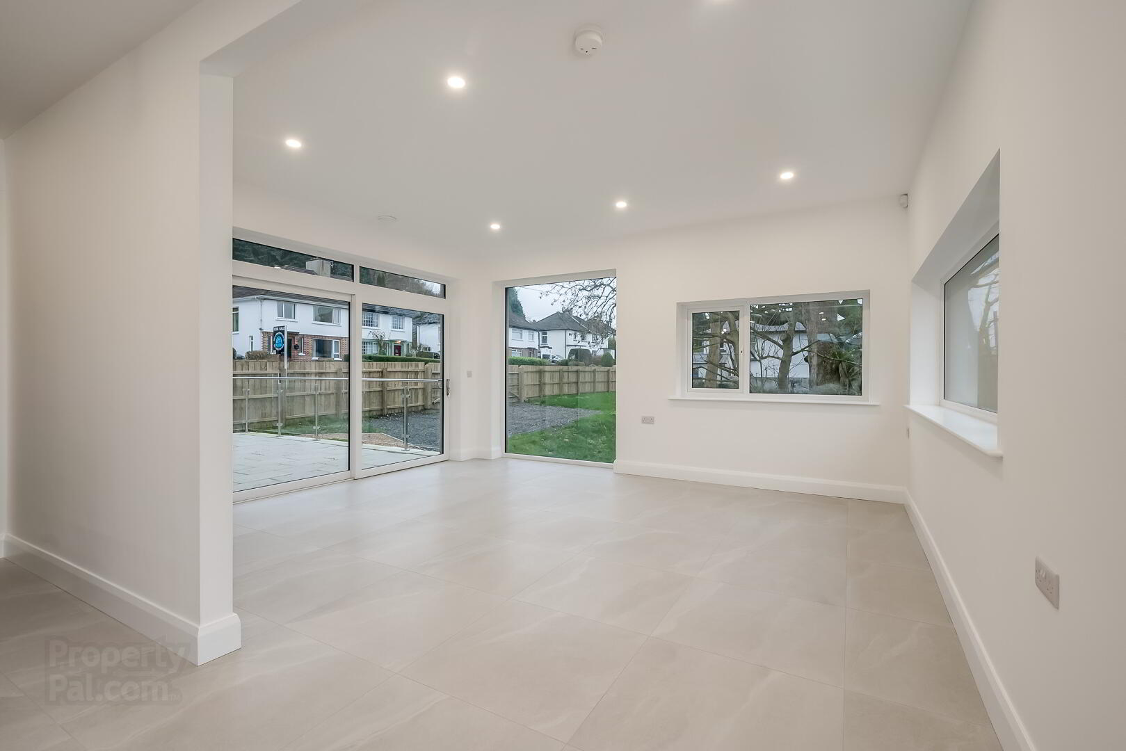 The Qube, Hazelwood Avenue 22 of 39