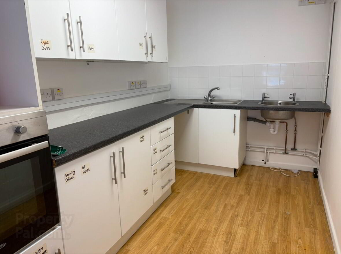 64 Castlereagh Road 4 of 5