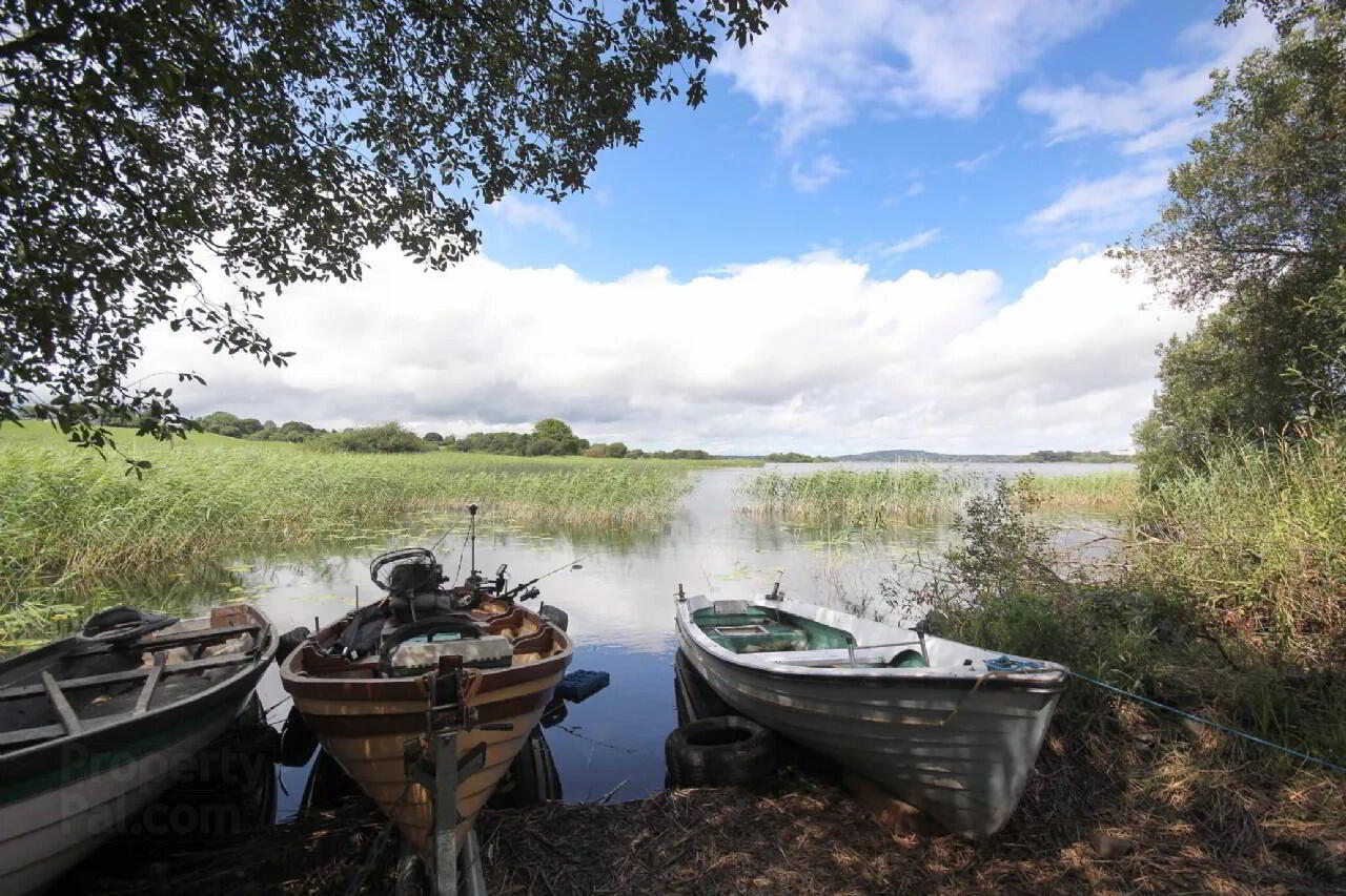 Lough Ramor Caravan And Camping Park And Lands 18 of 44