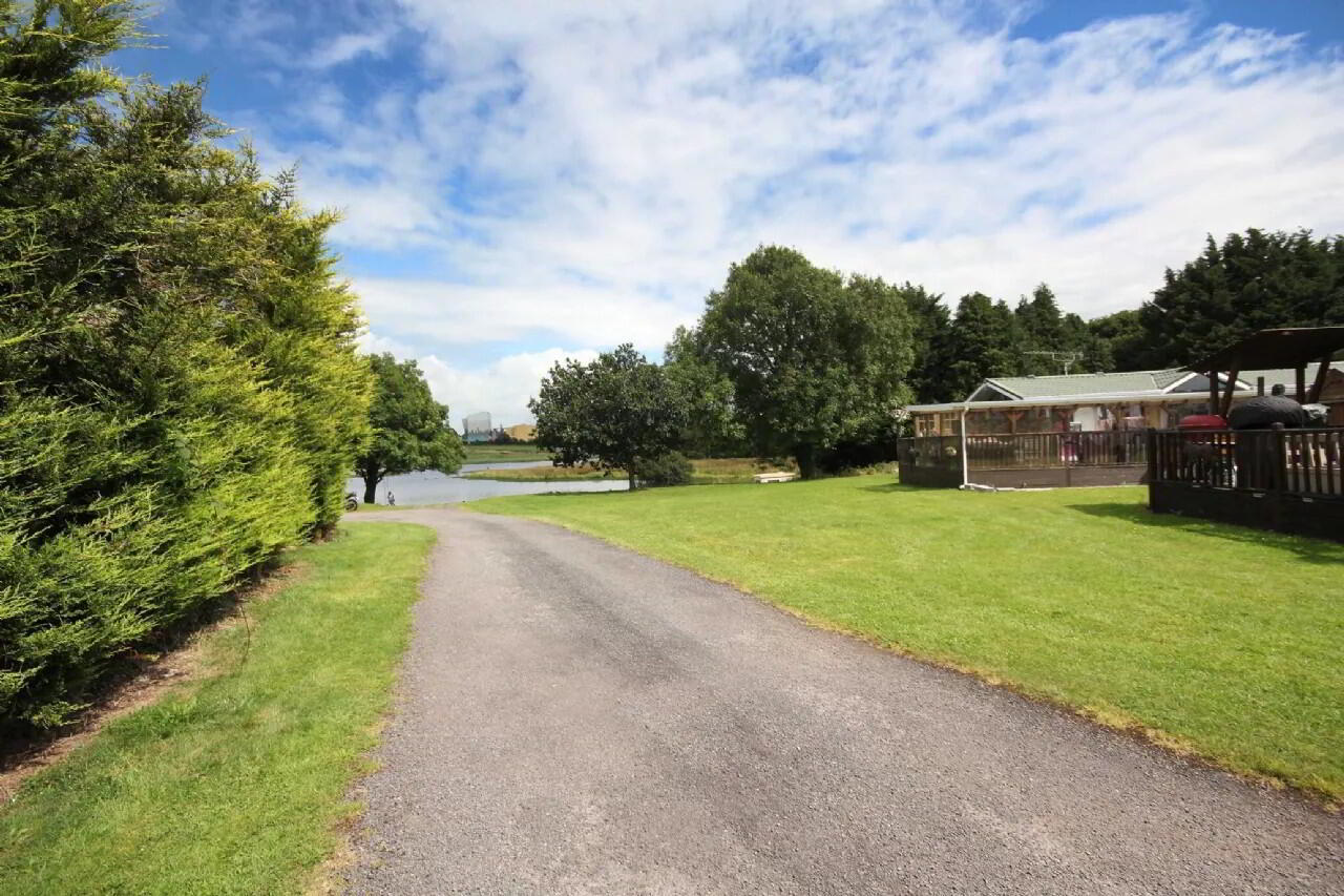 Lough Ramor Caravan And Camping Park And Lands 22 of 44