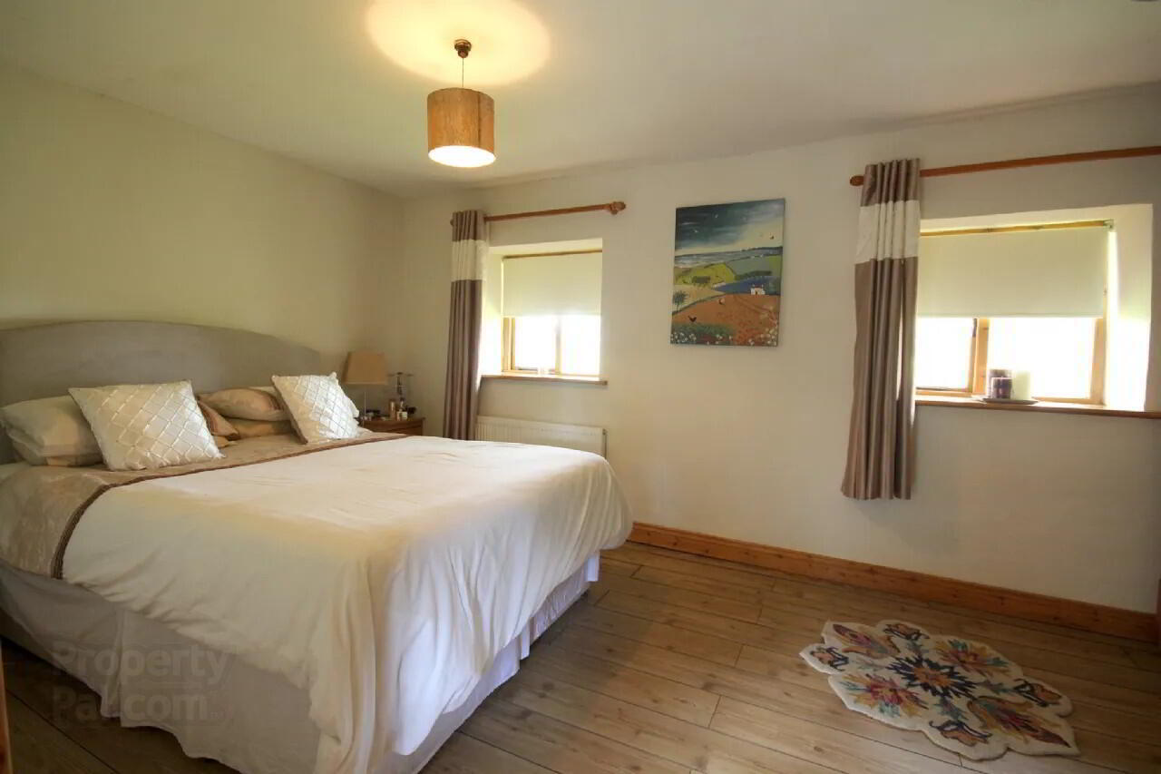 Lough Ramor Caravan And Camping Park And Lands 36 of 44