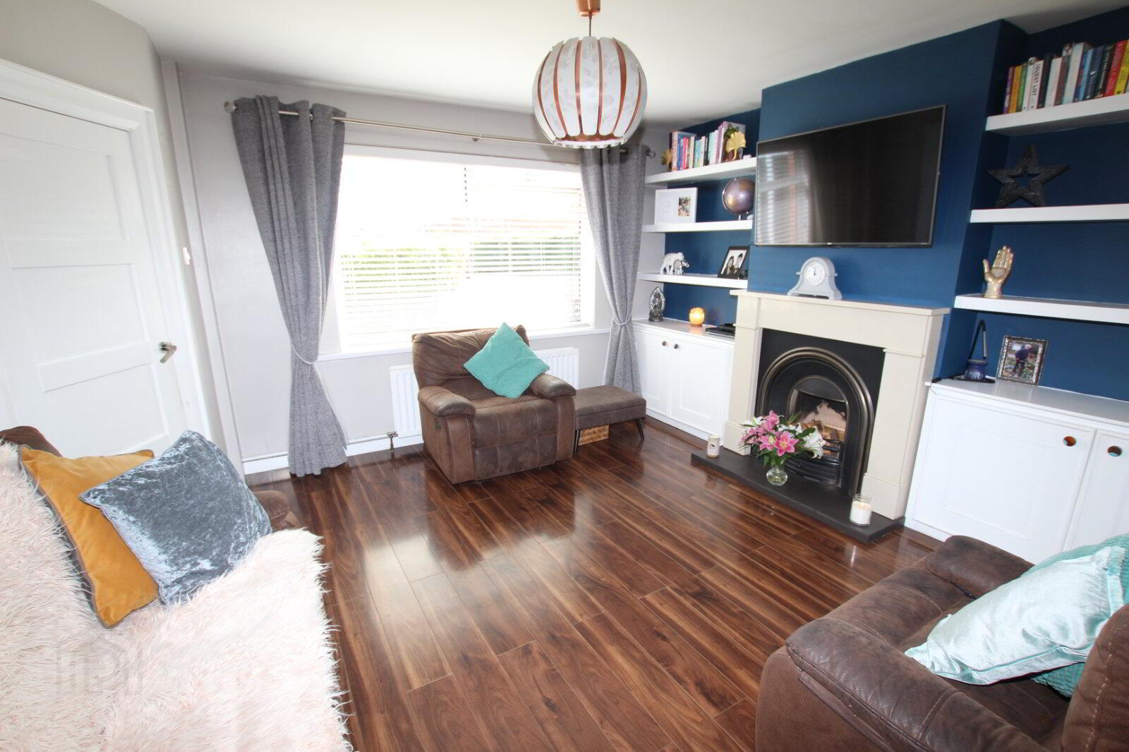 26 Elmfield Park 4 of 16