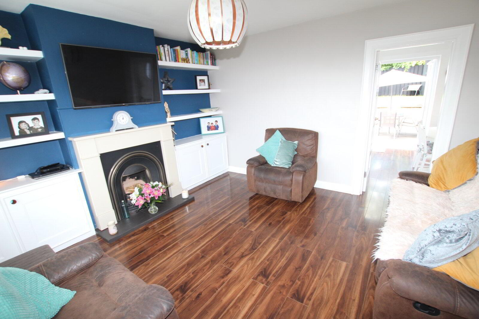 26 Elmfield Park 3 of 16