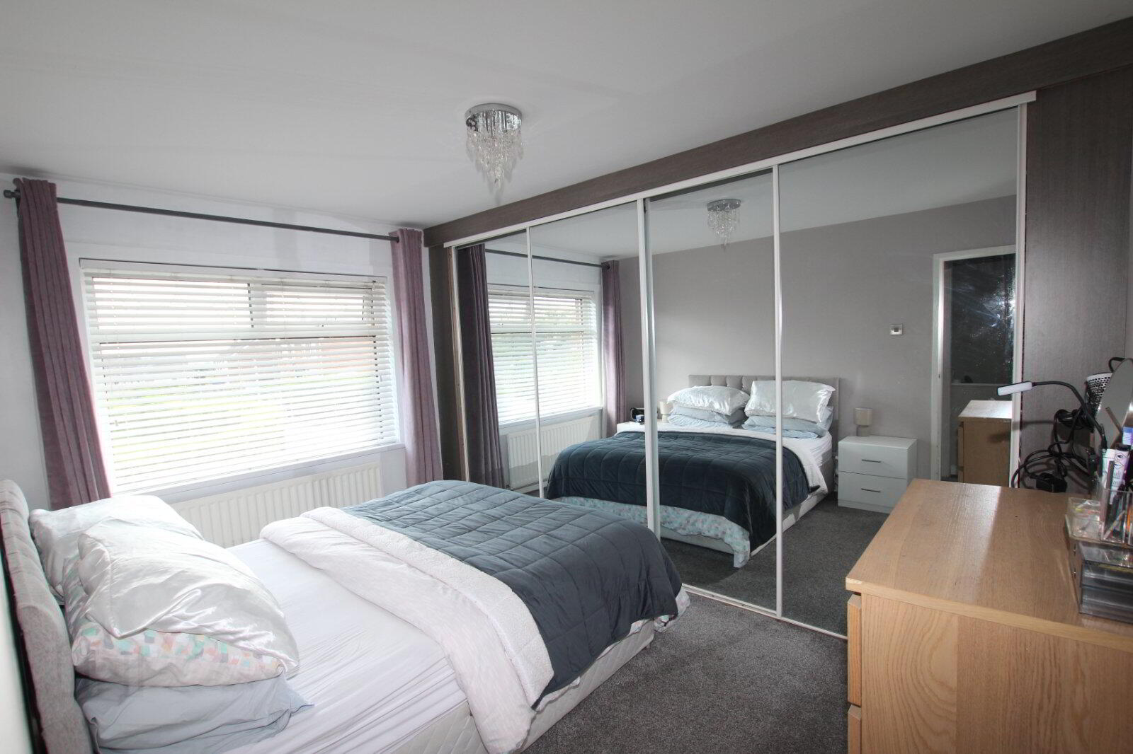 26 Elmfield Park 8 of 16
