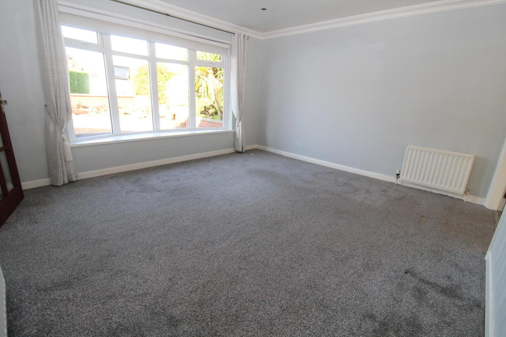 property description image