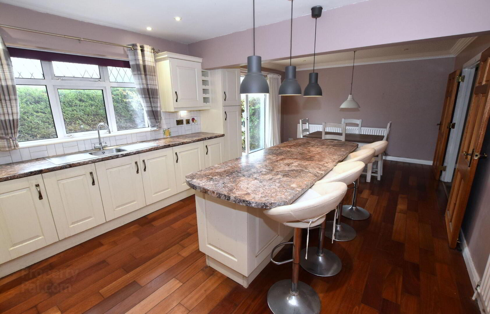 18a Carnreagh Road 7 of 19