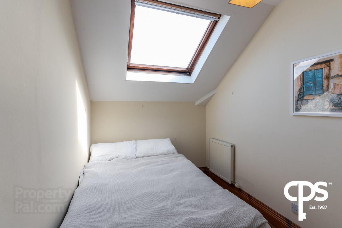 Apartment 6 85 Eglantine Avenue 8 of 9