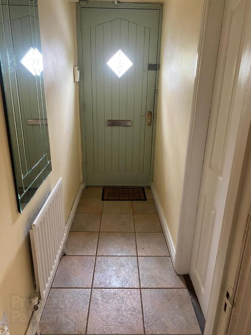 14 Halpins Terrace Platin Road 4 of 17