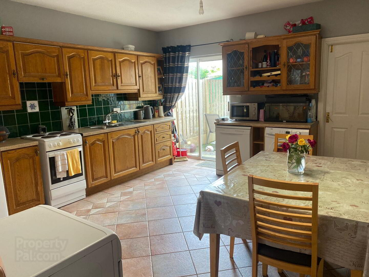 14 Halpins Terrace Platin Road 10 of 17