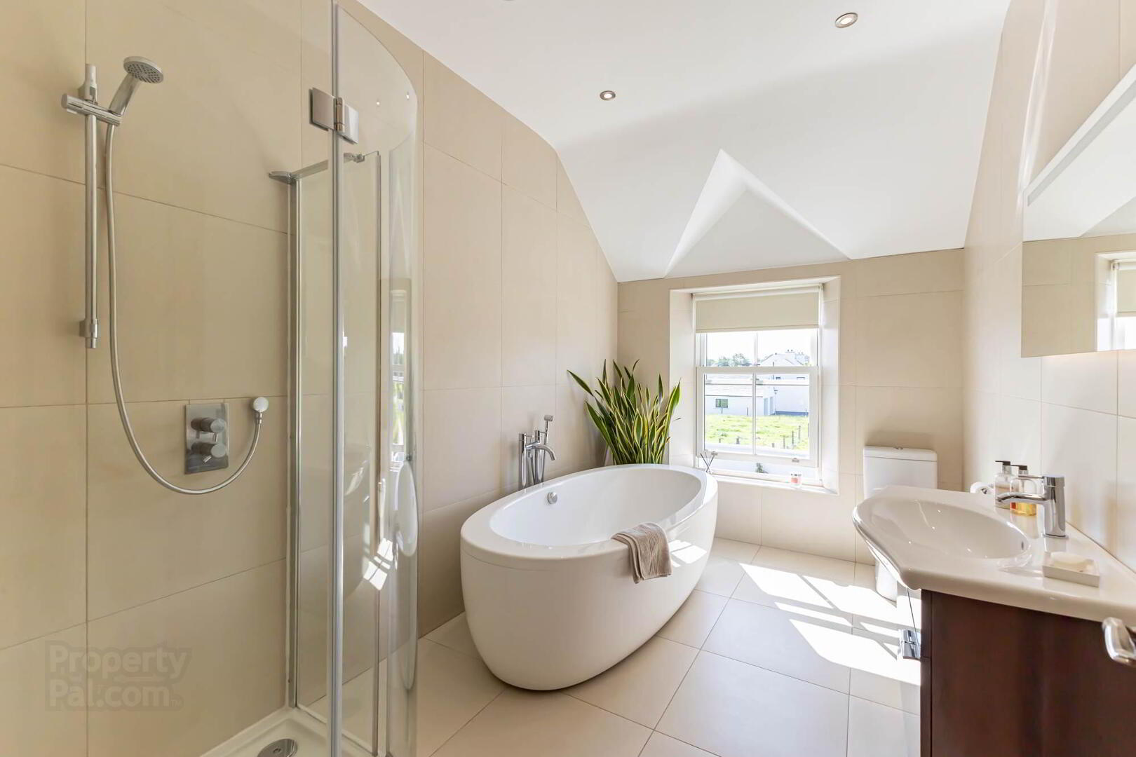 65 Carnbane Road 28 of 35