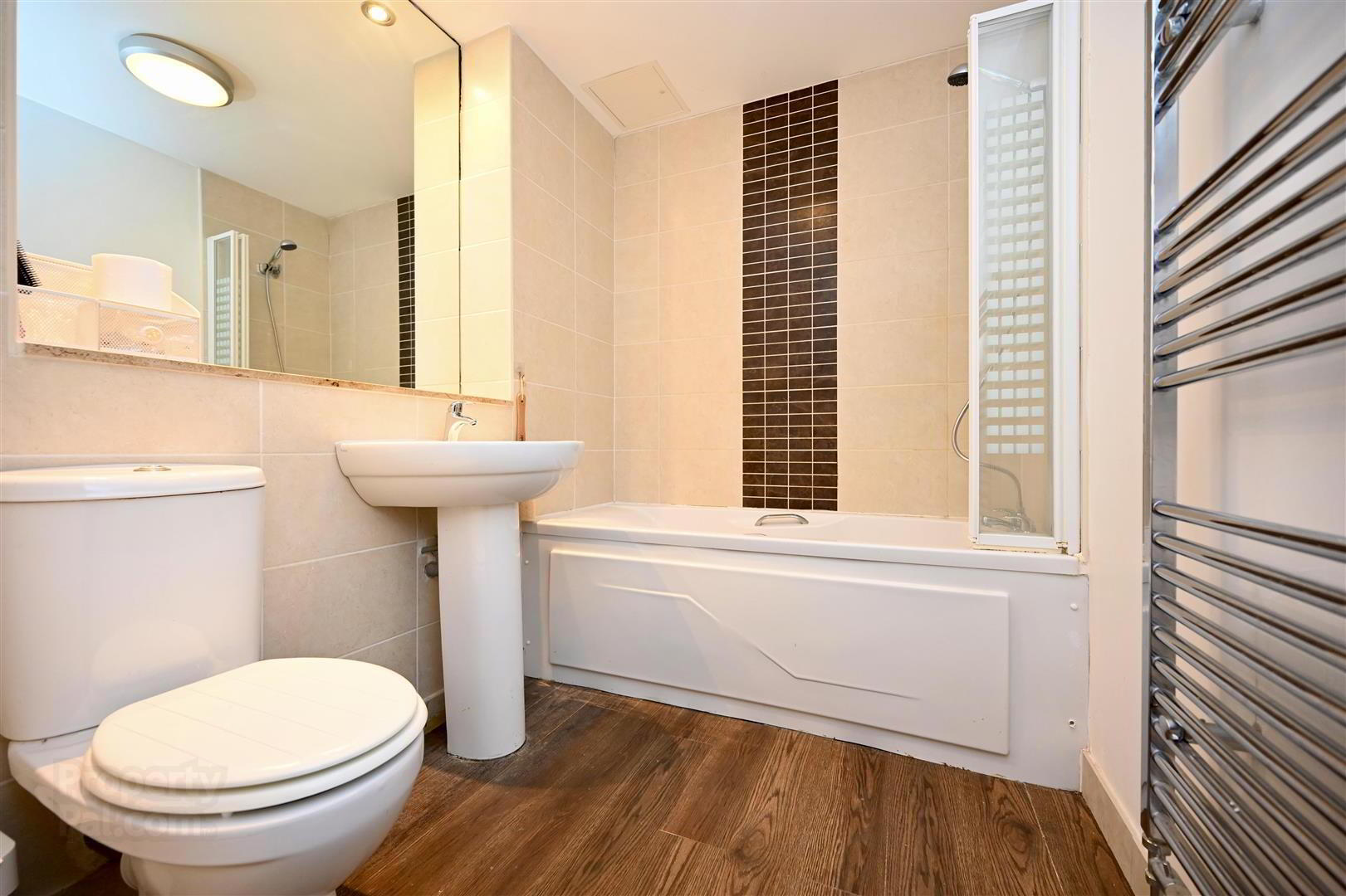 Apt 159 Victoria Place, 20 Wellwood Street 9 of 14