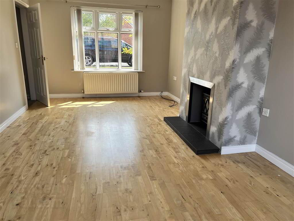 1 Demesne Crescent 3 of 20