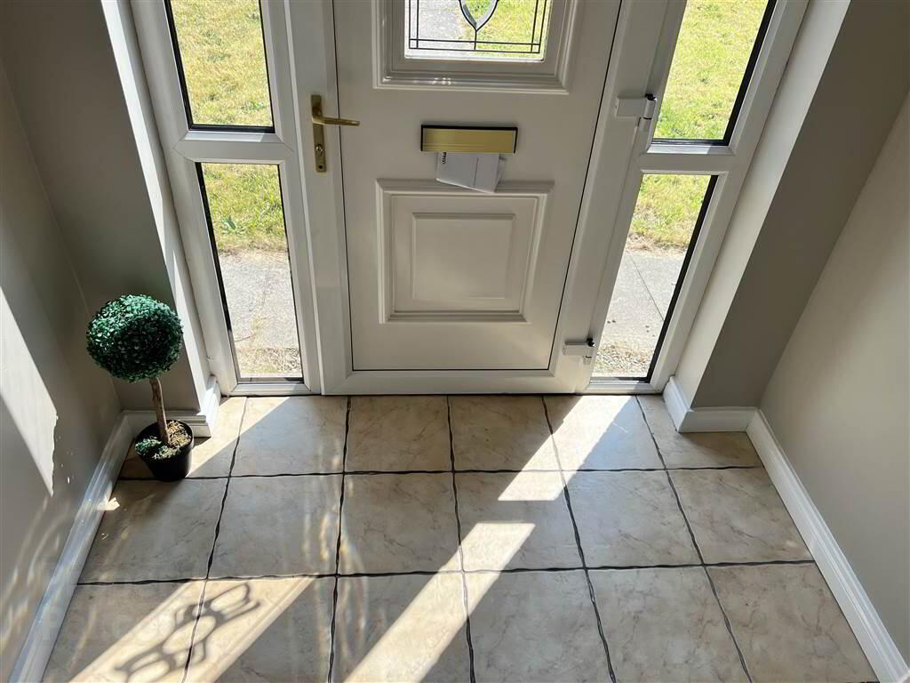 1 Demesne Crescent 4 of 20
