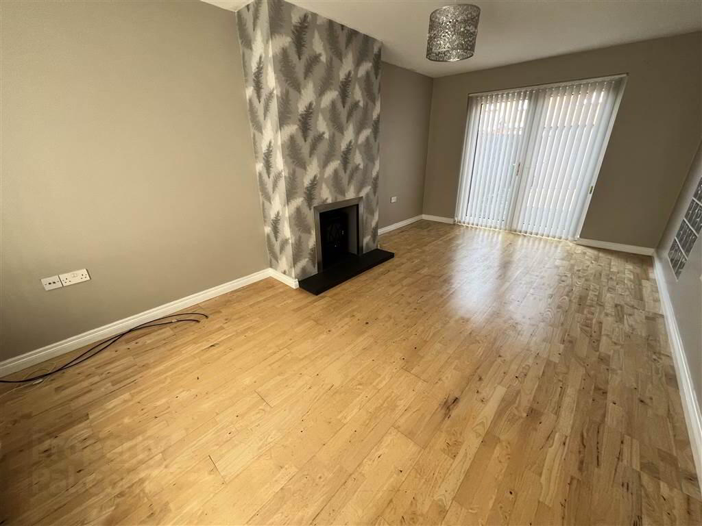 property description image