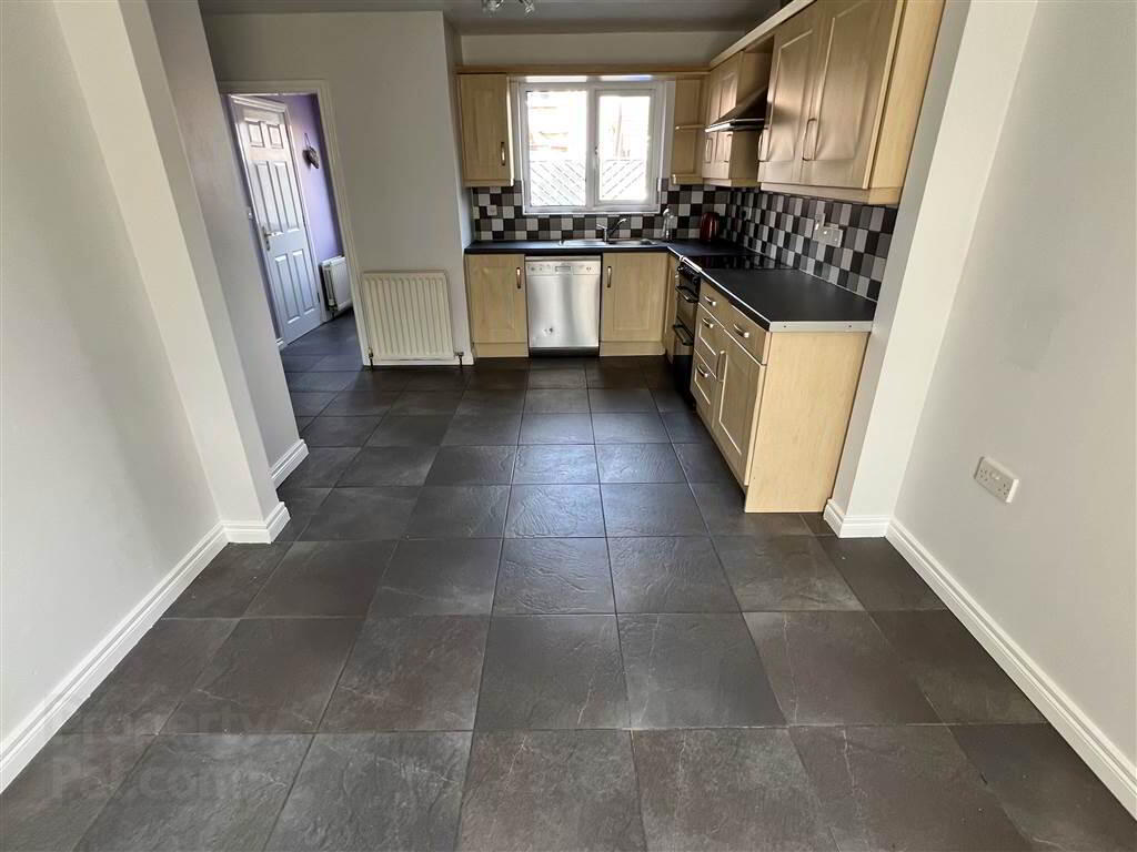 1 Demesne Crescent 7 of 20
