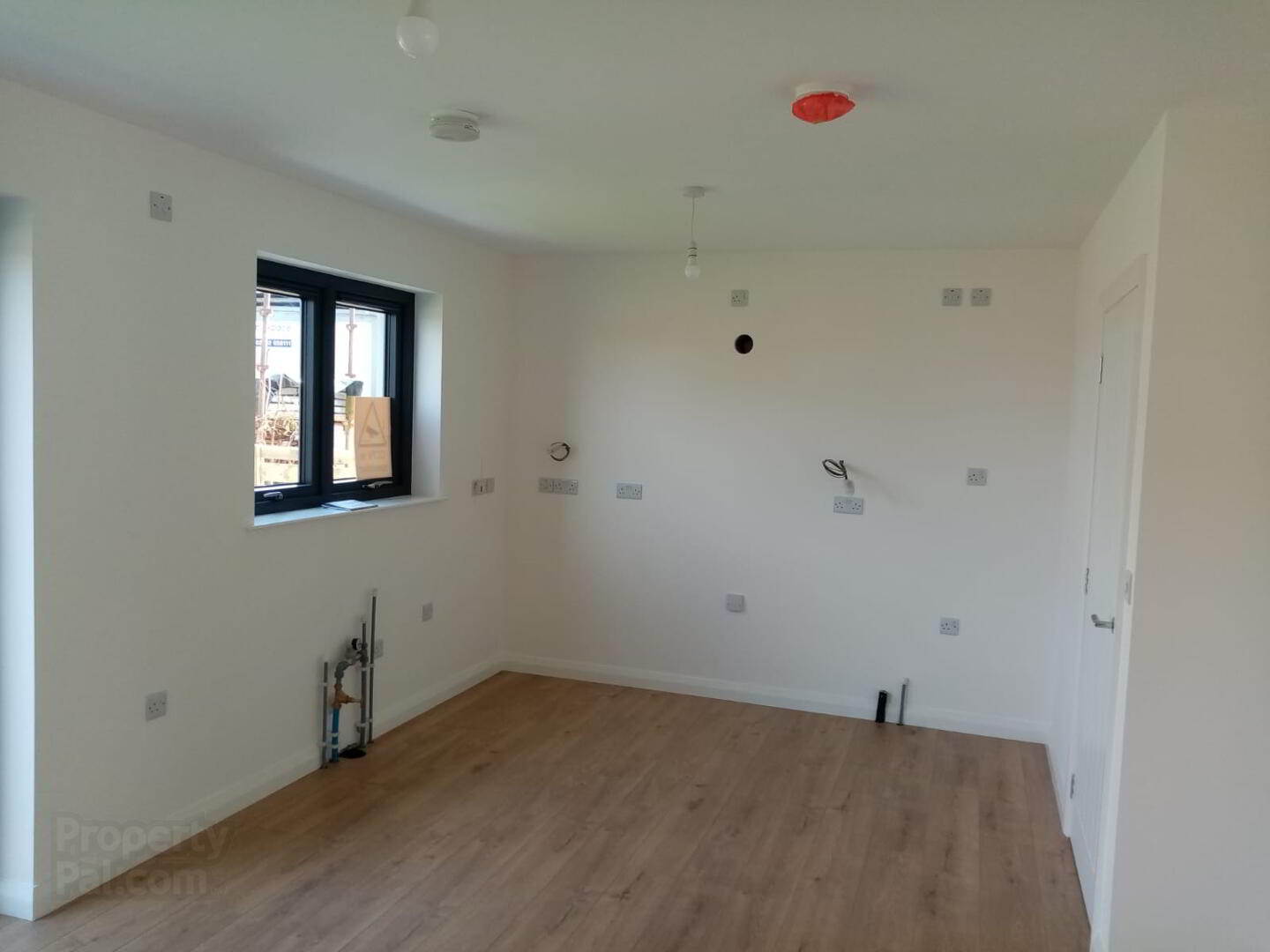 23 Tandragee Road 7 of 16