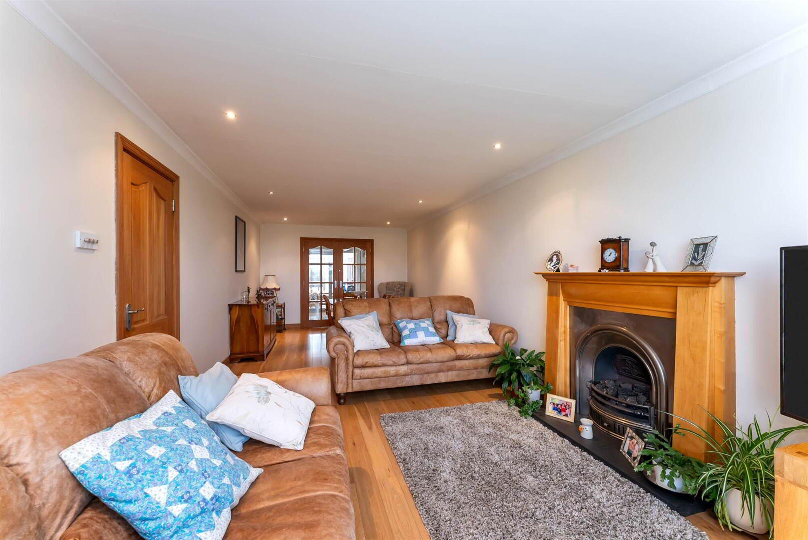 42 Glenariff Drive 4 of 27