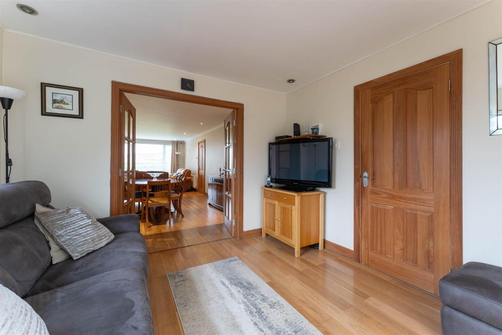 42 Glenariff Drive 11 of 27