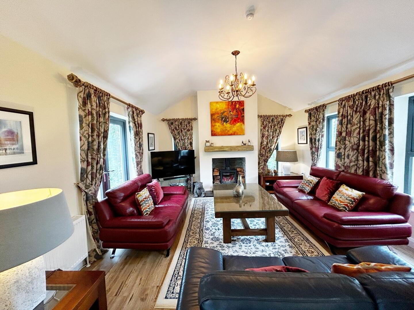 "Belfry House", 10a Church Road 5 of 47