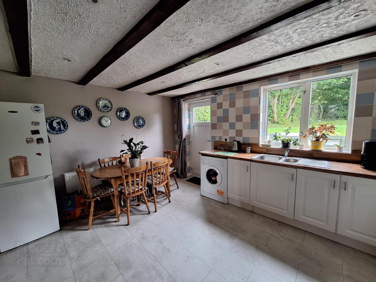 193 Glenshesk Road 4 of 25