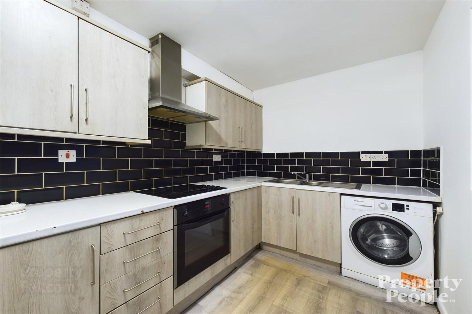 8 Harrow Street 12 of 25