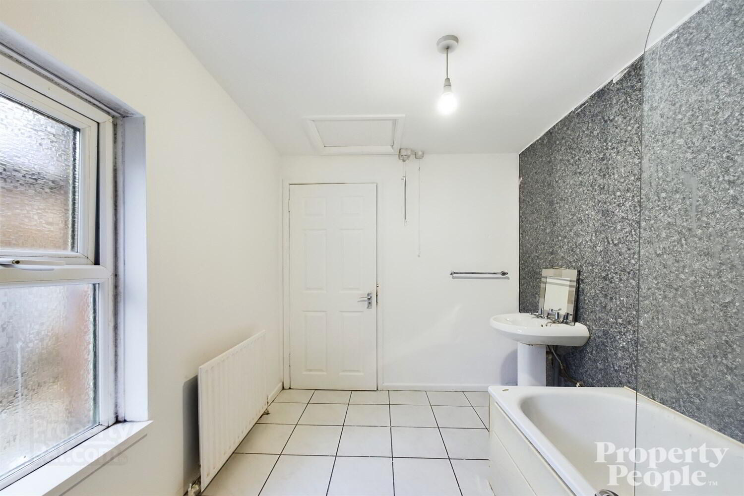 8 Harrow Street 21 of 25