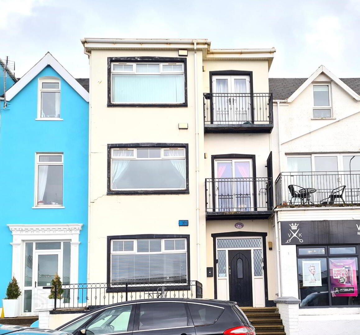 Apt 5 81, Eglinton Street 1 of 6