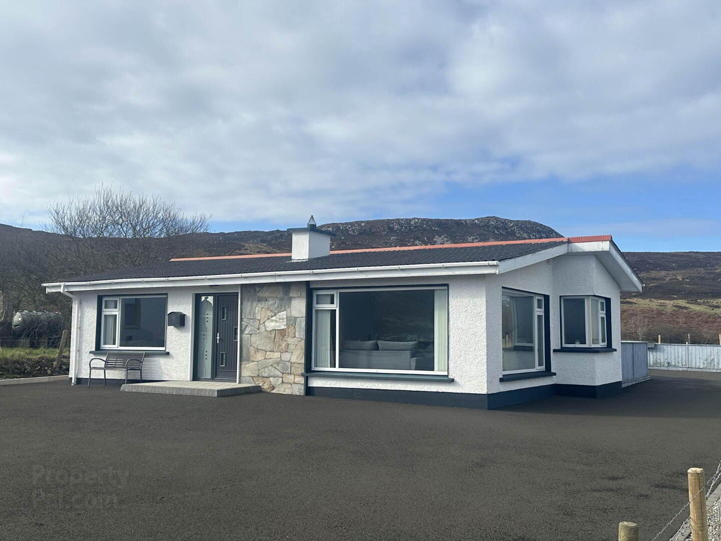 Cnoc 27 of 34