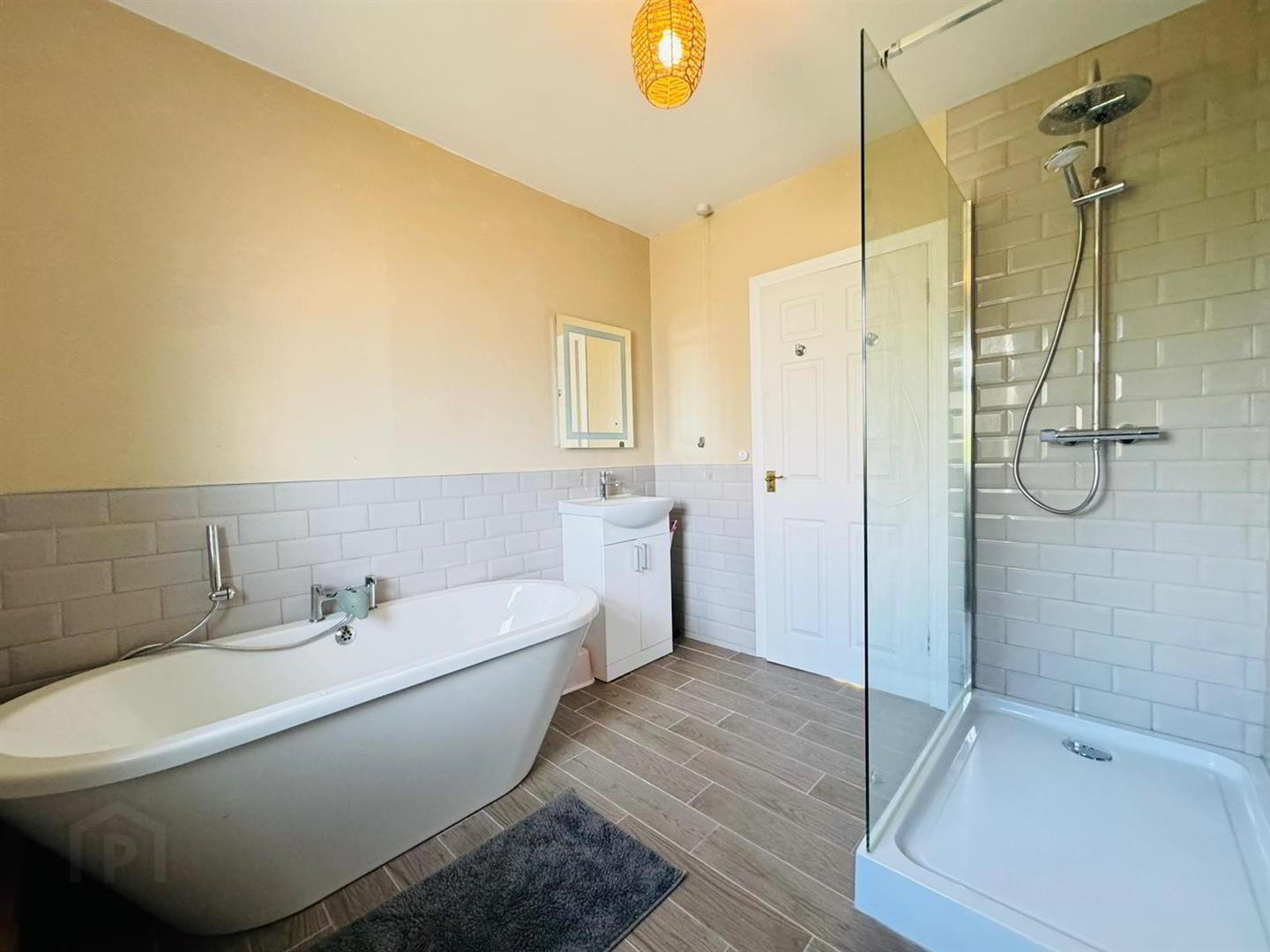 2 Sandyholme Way 15 of 20